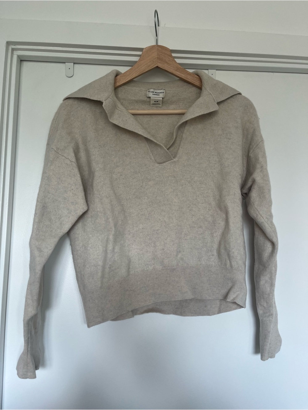 Club Monaco Cream V-Neck Collared Pullover Sweater